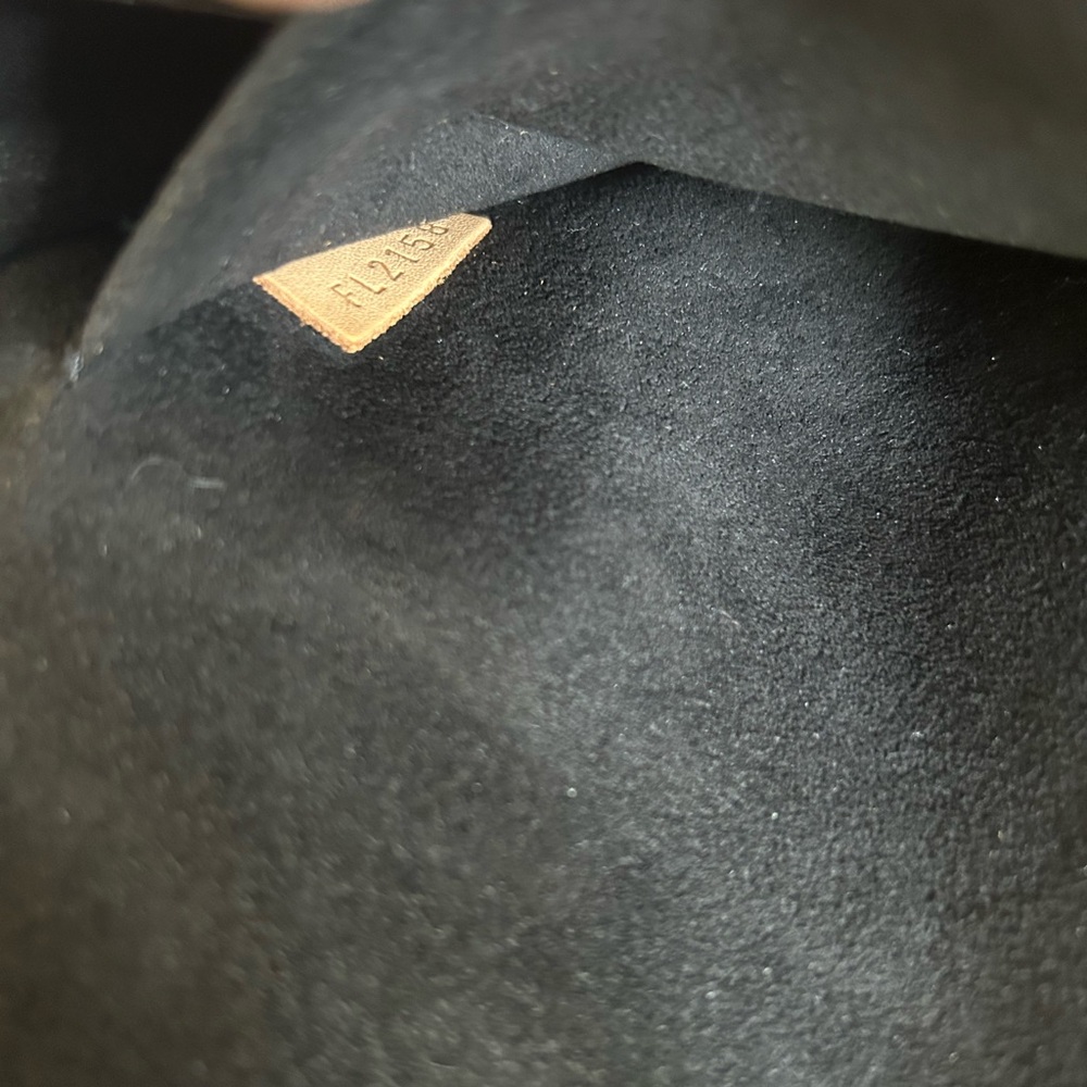 Louis Vuitton
Marignan Handbag Monogram Canvas with Leather $1600 - Picture 12 of 16